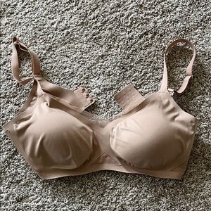 36 B/C Honeylove Seamless Tan Bra